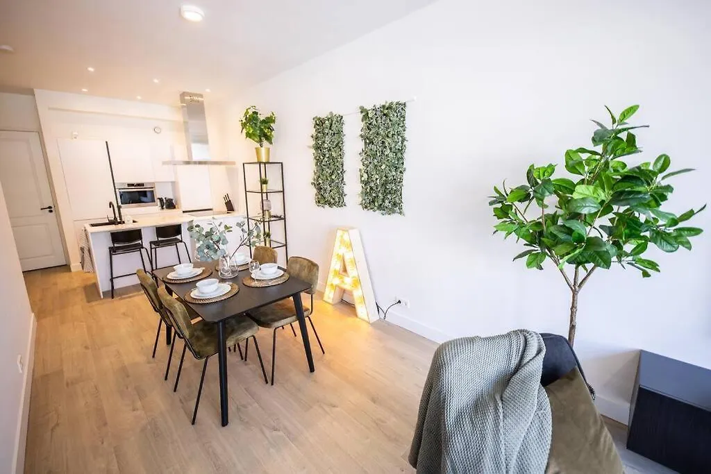 Amazing 1 Bedroom Serviced Apartment 53M2 -Nb304A- Rotterdam Netherlands